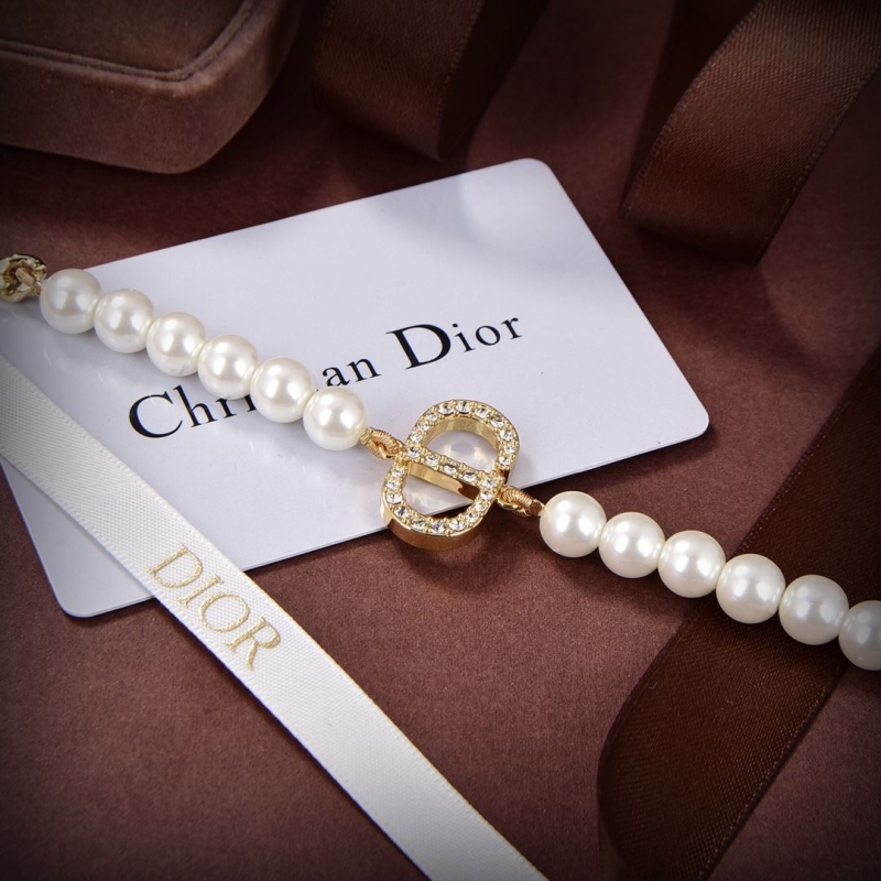 chr1st1an D10r necklaces